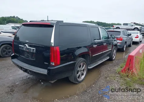 2007 Cadillac Escalade Esv Standard z USA, uszkodzony, nr VIN 1GYFK66867R261105